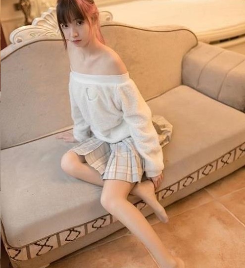 ����У�@�����ö���Ů��������F(tu��n)˽��